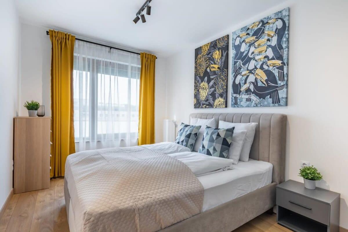 Brand New Central Flat Budapest Luaran gambar