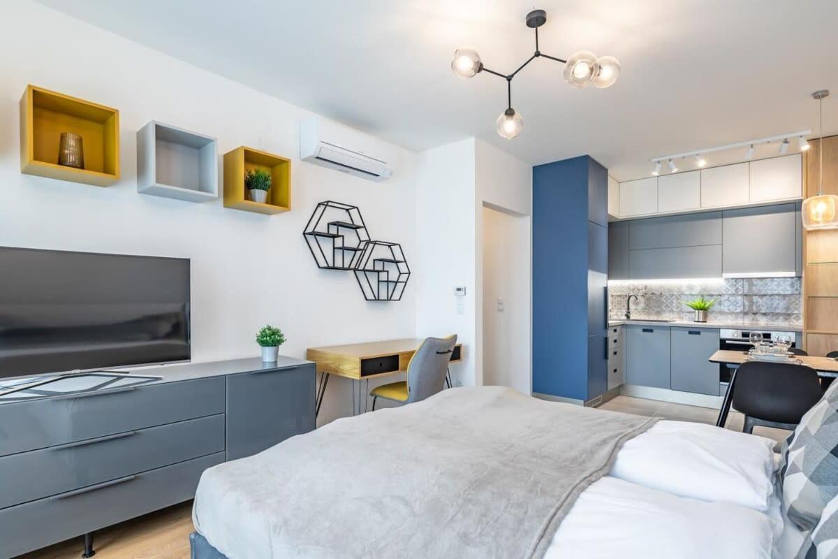 Brand New Central Flat Budapest Luaran gambar