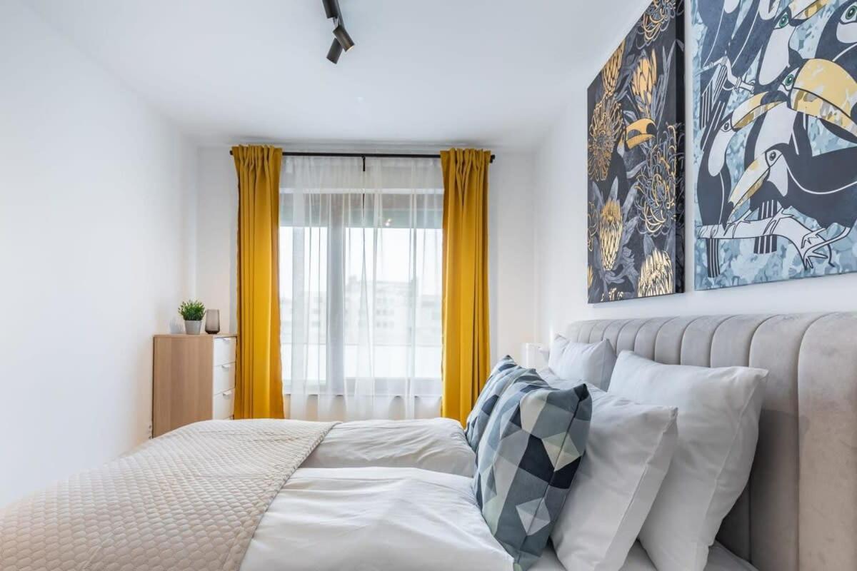 Brand New Central Flat Budapest Luaran gambar